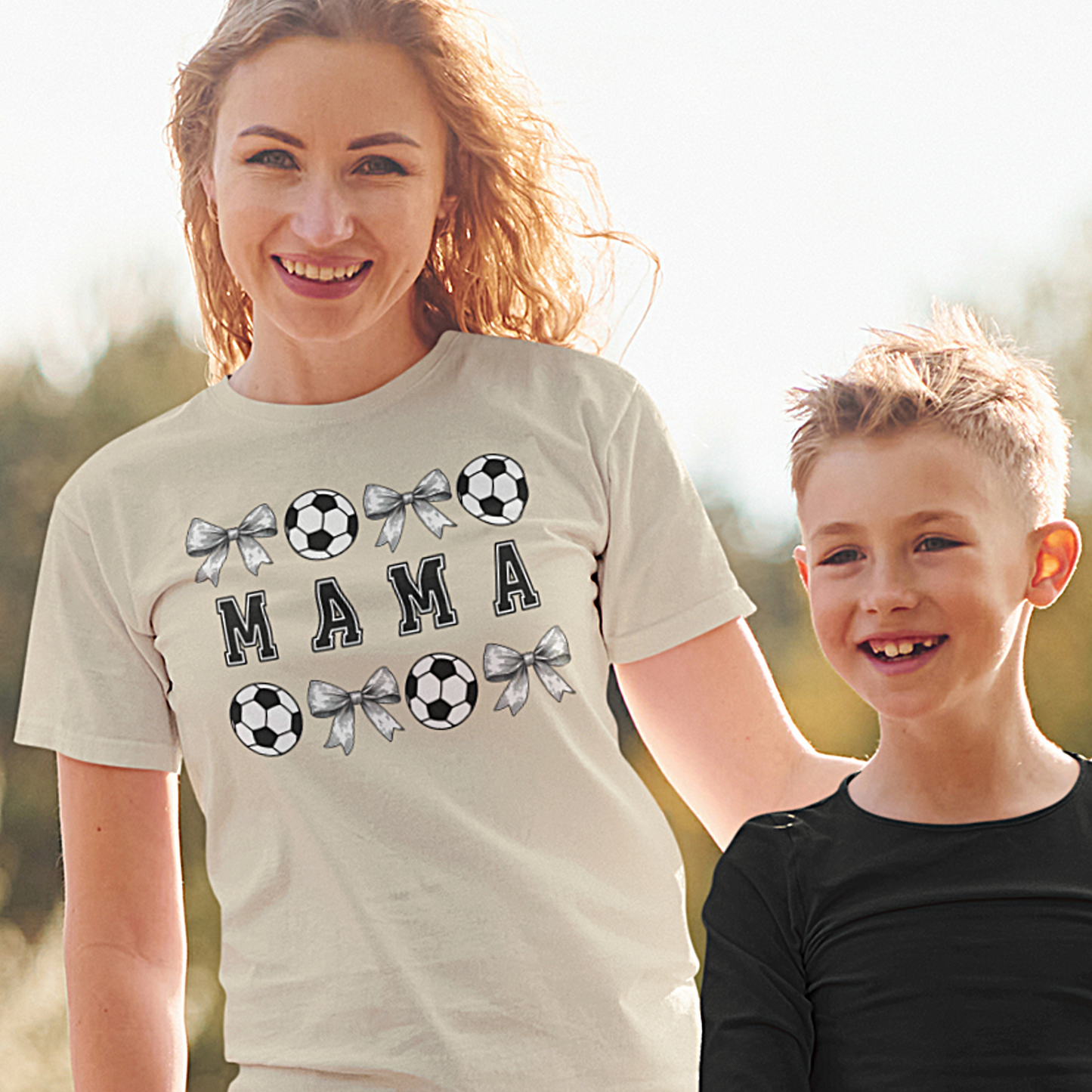 Premium T-Shirt "Fußball Mama" S-5XL