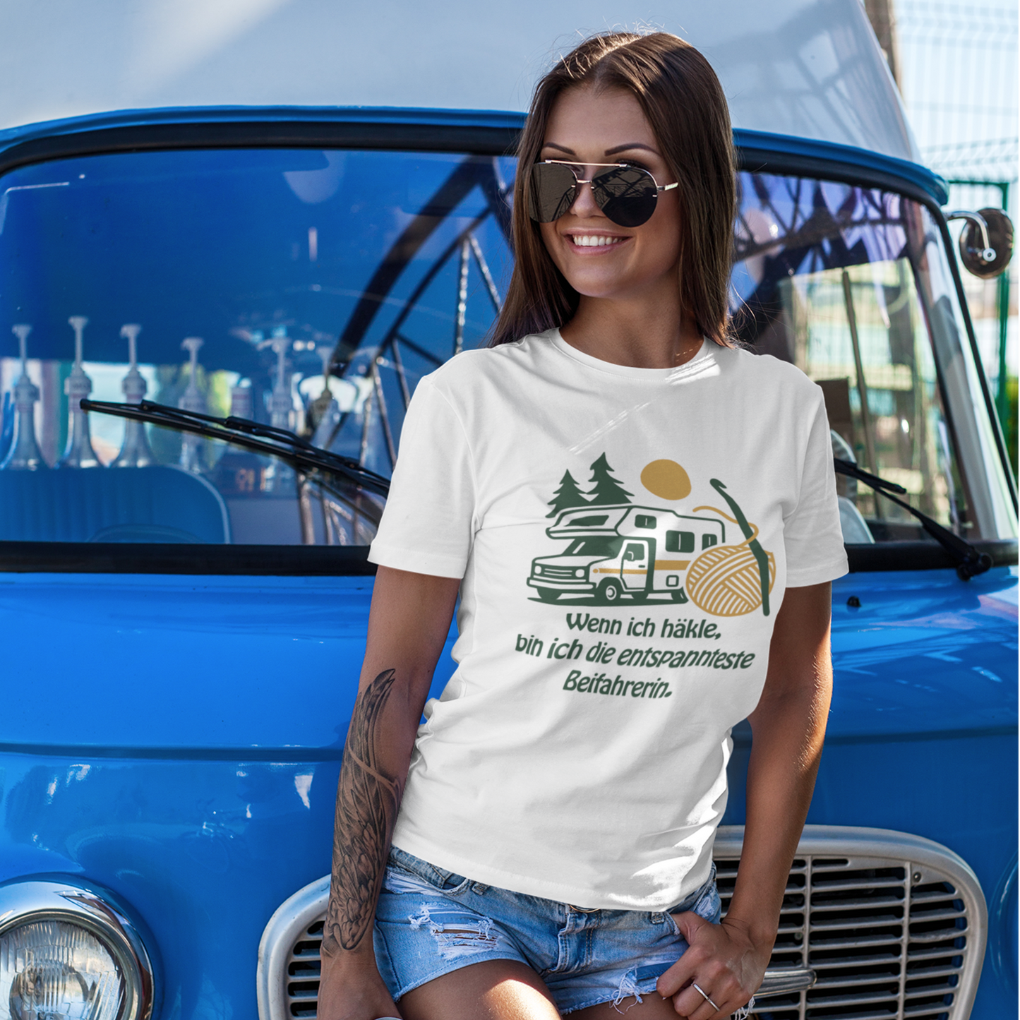 Premium T-Shirt "Wohnmobil & häkeln" S-4XL