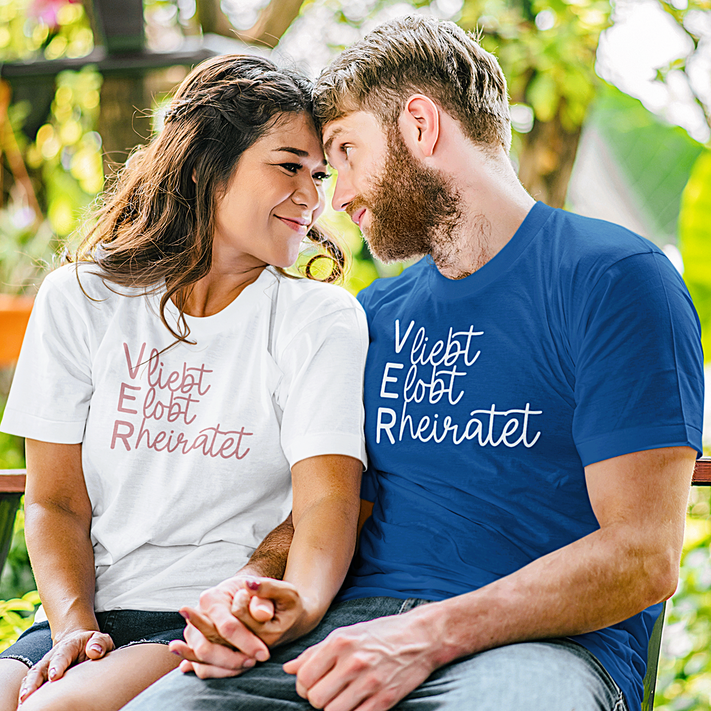 JGA/ Hochzeit T-Shirt "Verliebt, verlobt, verheiratet" S-5XL