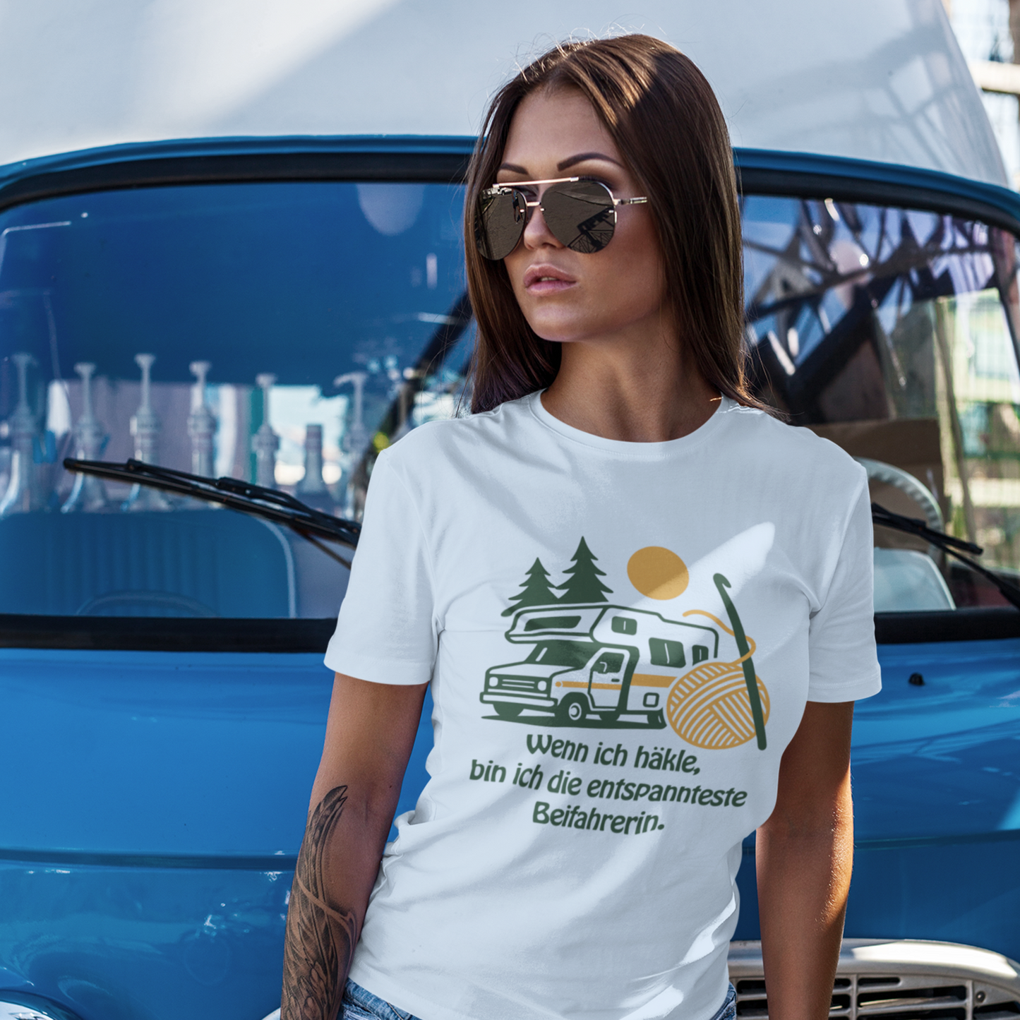 Premium T-Shirt "Wohnmobil & häkeln" S-4XL