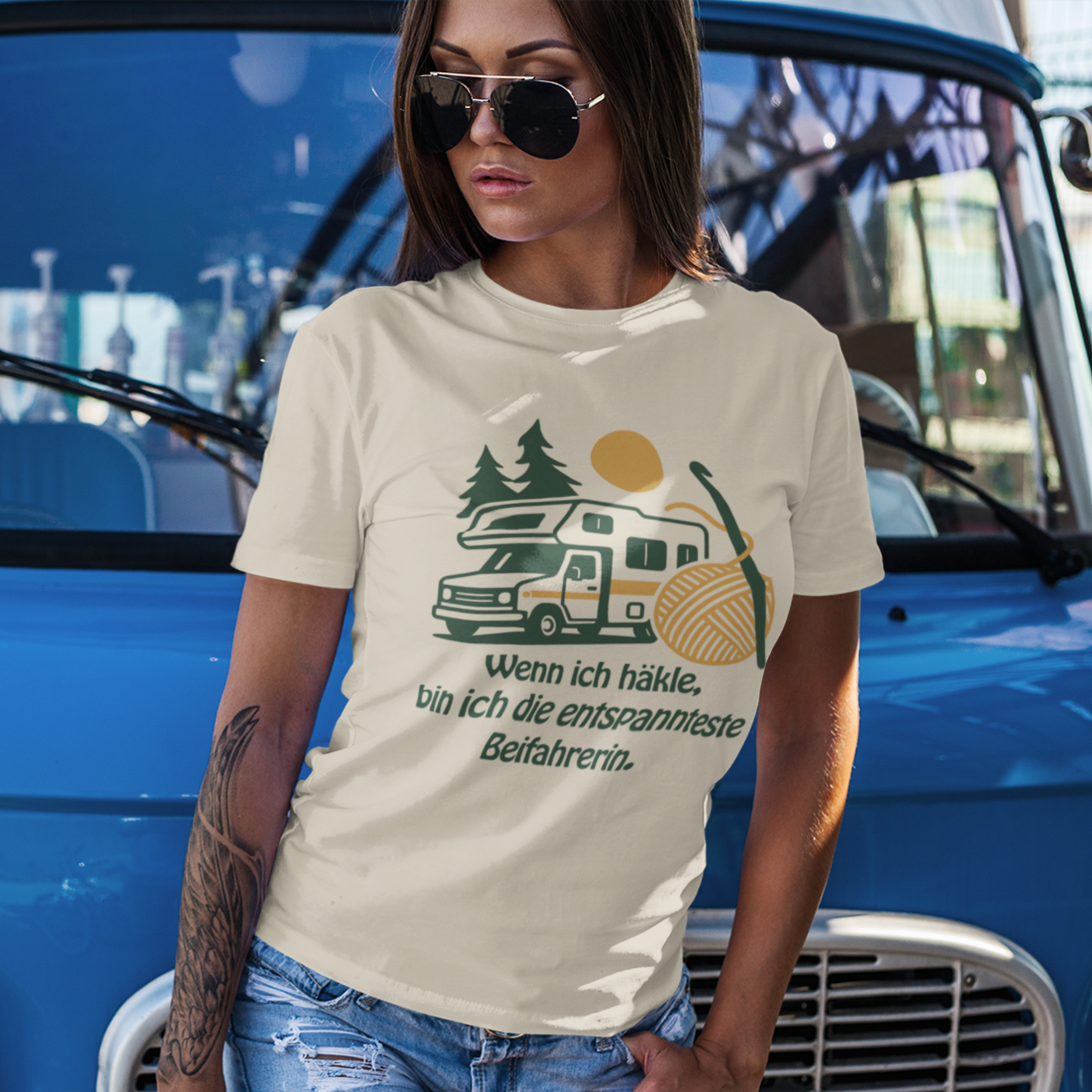 Premium T-Shirt "Wohnmobil & häkeln" S-4XL